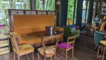glashausbar_sitzbank.webp